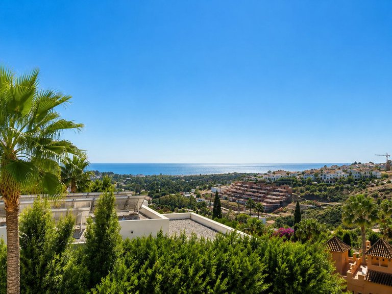 Villa for Sale in Benahavís, Malaga 29
