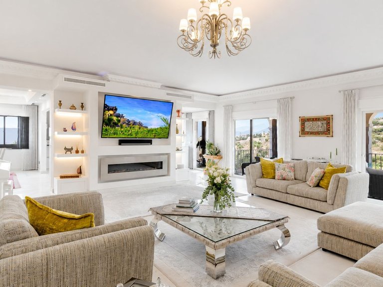 Villa for Sale in Benahavís, Malaga 6