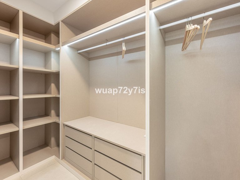 Apartment for Sale in Torremolinos, Malaga 30