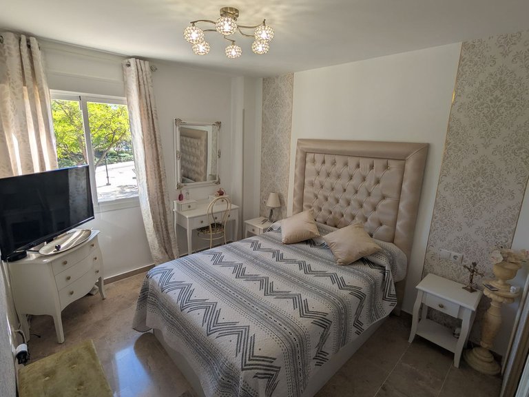 Apartment for Sale in Fuengirola, Malaga 14