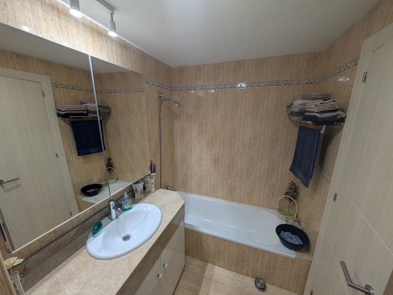 Apartment for Sale in Fuengirola, Malaga 30
