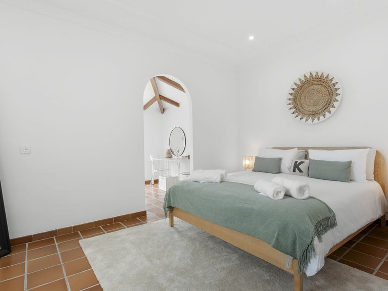 Villa for Sale in Las Chapas, Malaga 20
