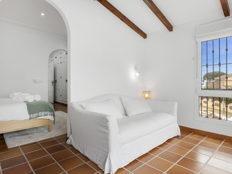 Villa for Sale in Las Chapas, Malaga 23