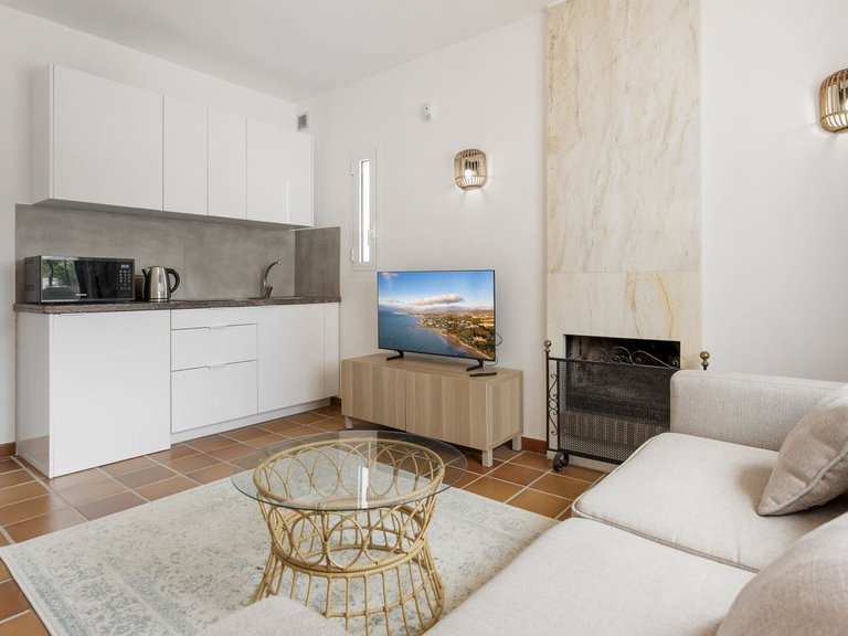 Villa for Sale in Las Chapas, Malaga 33