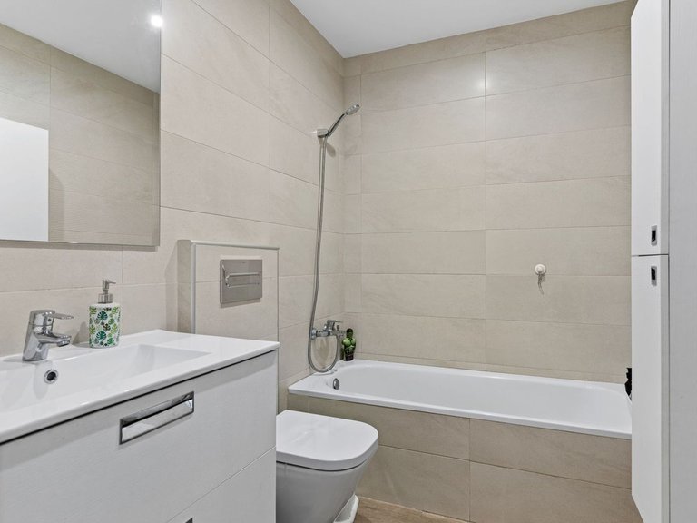 Villa for Sale in Estepona, Malaga 15