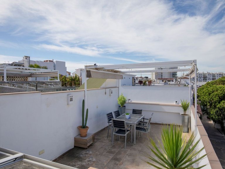 Villa for Sale in Estepona, Malaga 20