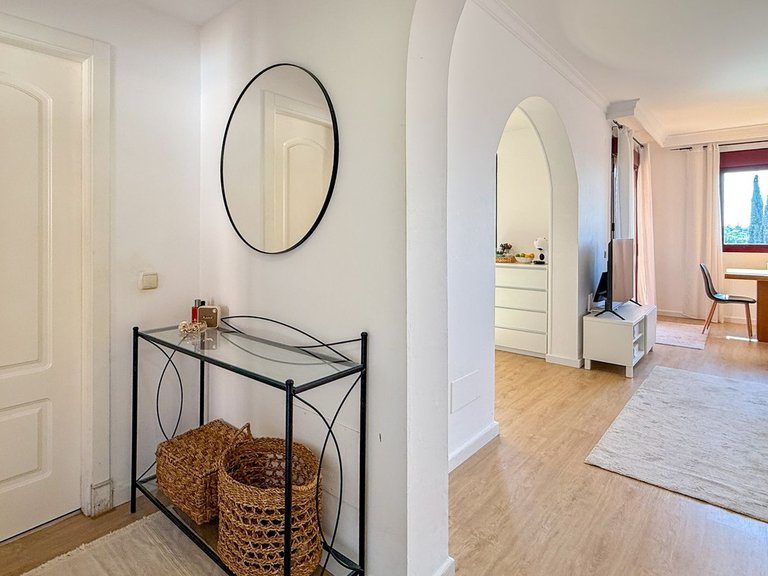 Apartment for Sale in El Paraiso, Malaga 21