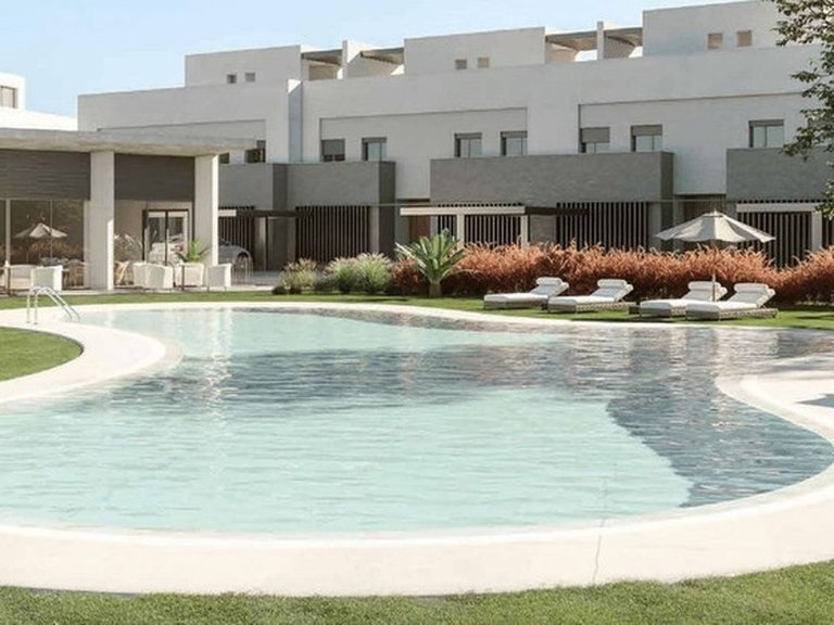 Villa for Sale in San Roque Club, Cadiz 3
