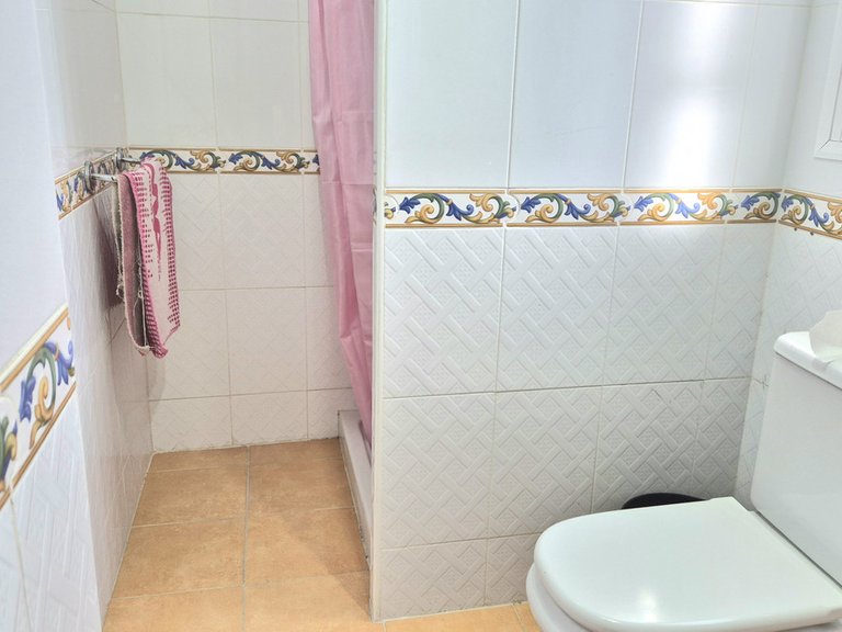 Villa for Sale in Alhaurin Golf, Malaga 16