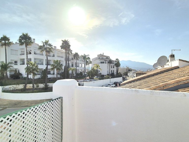 Villa for Sale in Alhaurin Golf, Malaga 37