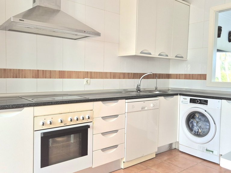 Villa for Sale in Alhaurin Golf, Malaga 5