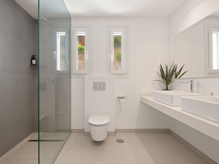 Villa for Sale in La Mairena, Malaga 37