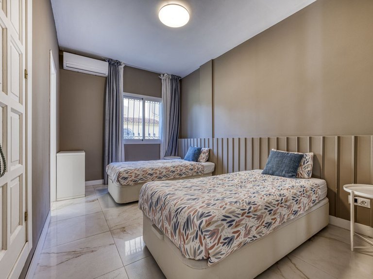 Apartment for Sale in Puerto Banús, Malaga 20