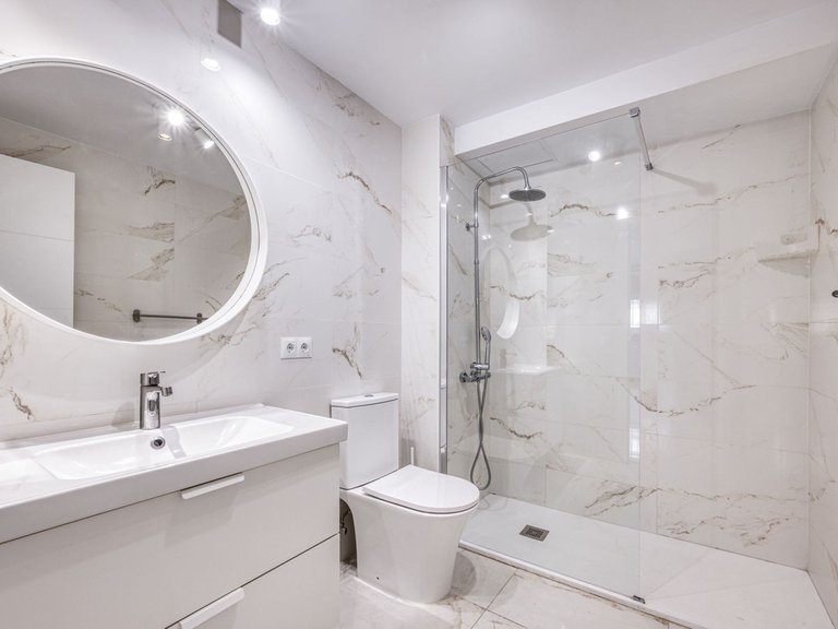 Apartment for Sale in Puerto Banús, Malaga 7