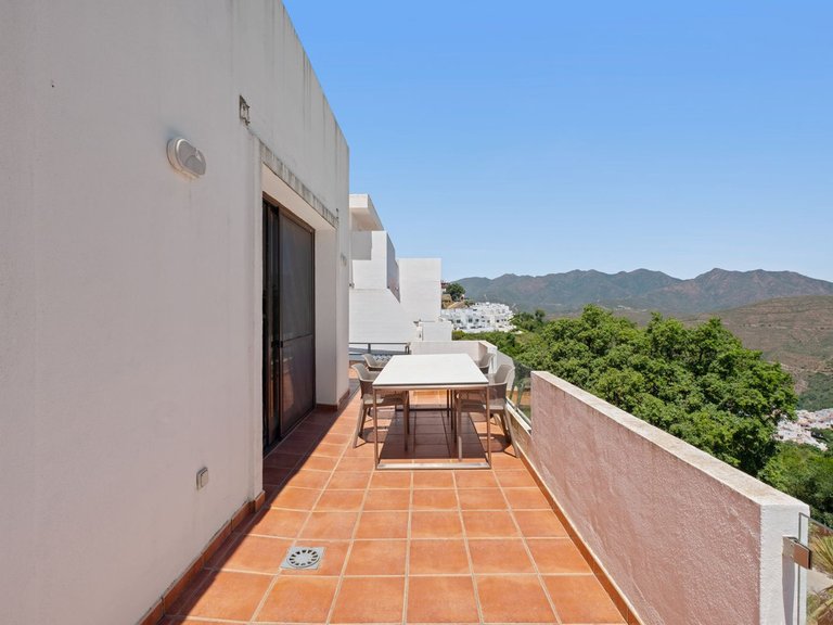 Apartment for Sale in La Mairena, Malaga 36