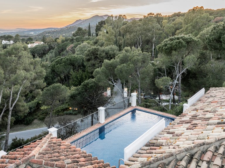 Villa for Sale in Benahavís, Malaga 18