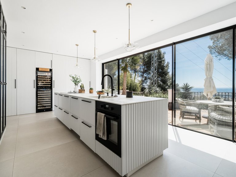 Villa for Sale in Benahavís, Malaga 9