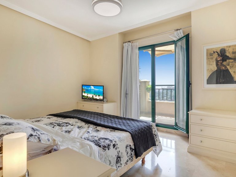 Apartment for Sale in Torrequebrada, Malaga 13
