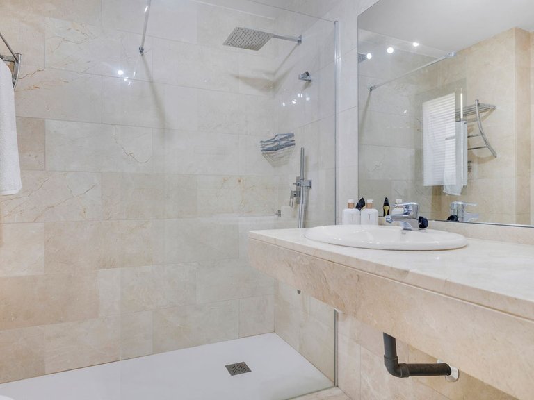Apartment for Sale in Torrequebrada, Malaga 15