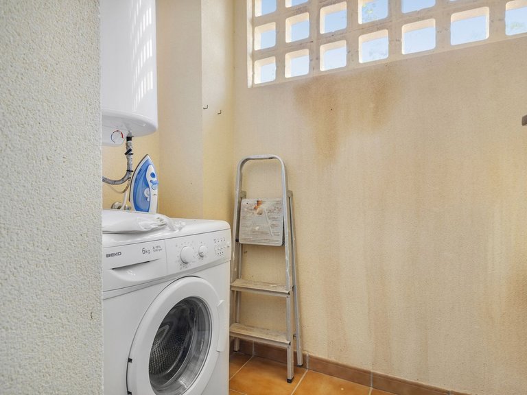 Apartment for Sale in Torrequebrada, Malaga 25