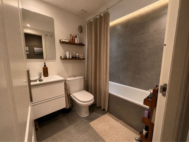 Apartment for Sale in Nueva Andalucía, Malaga 12