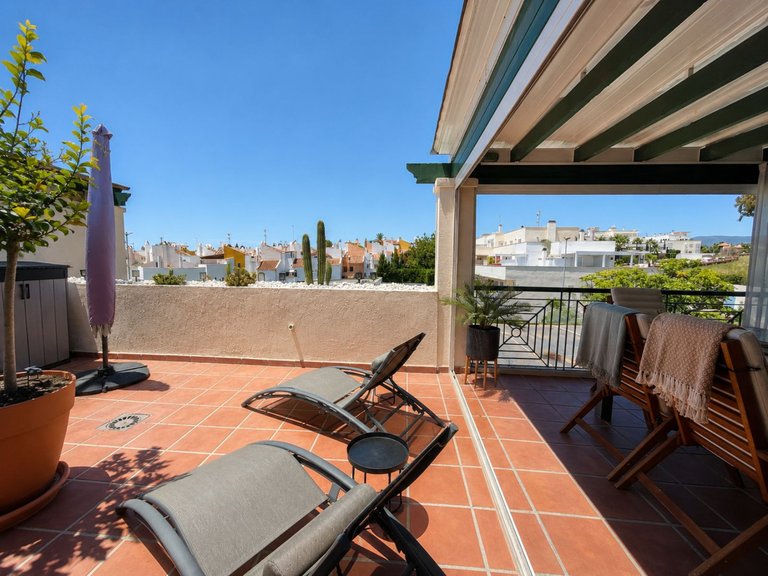 Apartment for Sale in Nueva Andalucía, Malaga 7