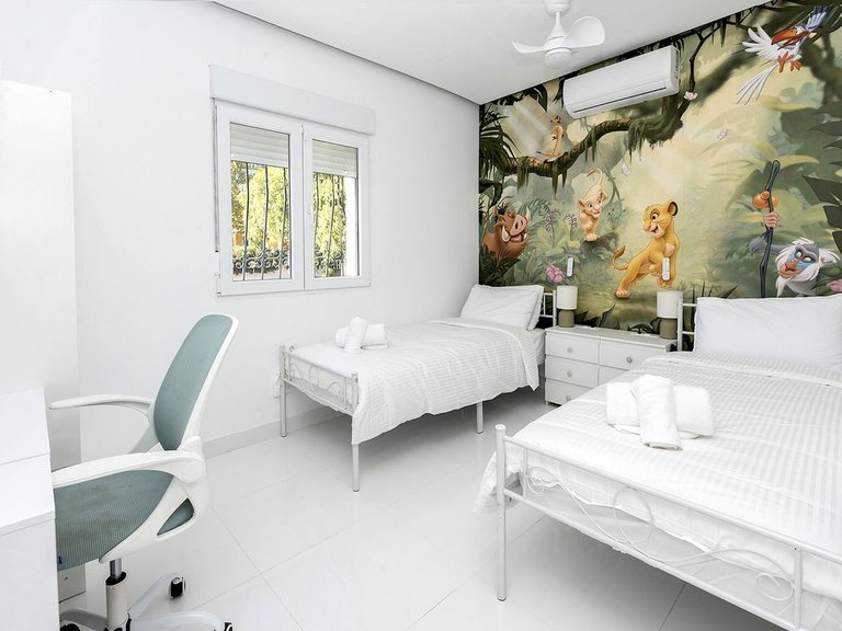 Villa for Sale in Benalmadena, Malaga 41