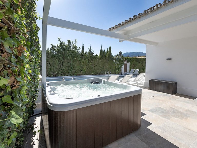 Villa for Sale in Benalmadena, Malaga 57