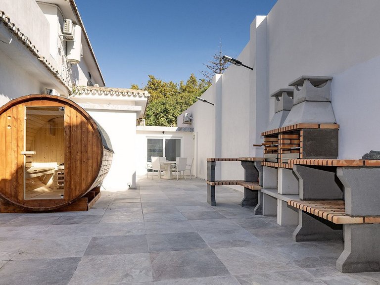 Villa for Sale in Benalmadena, Malaga 7