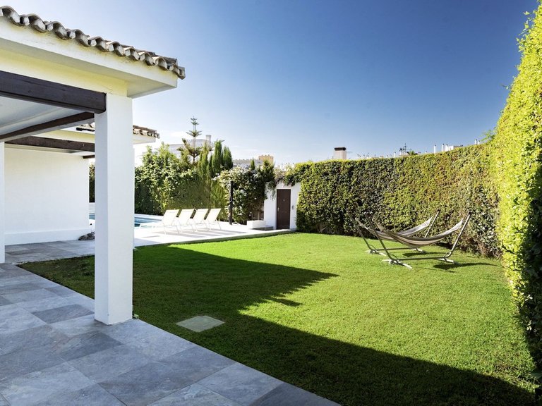 Villa for Sale in Benalmadena, Malaga 9