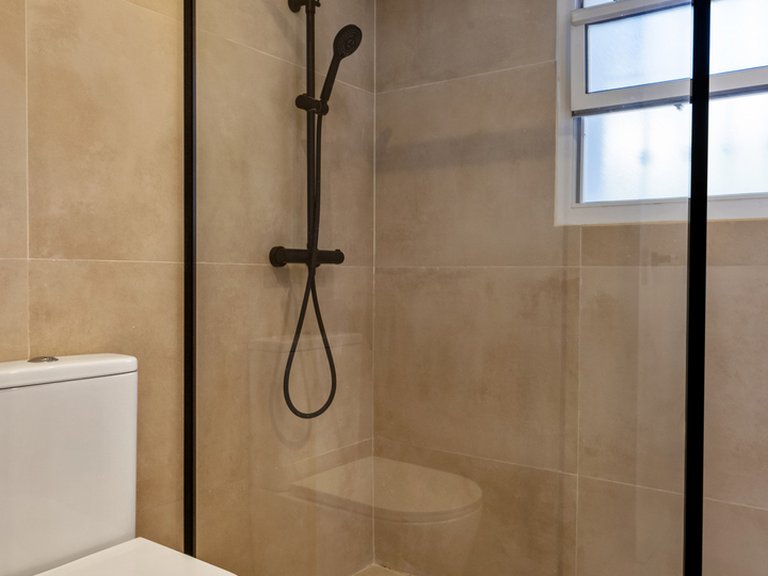 Apartment for Sale in Nueva Andalucía, Malaga 27