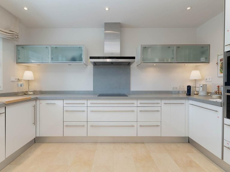 Apartment for Sale in Fuengirola, Malaga 10