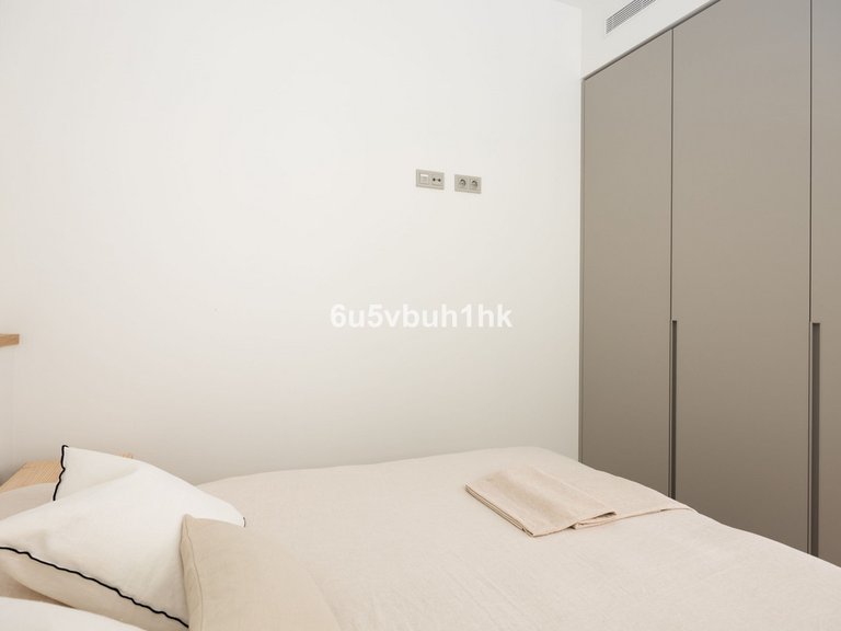 Apartment for Sale in Fuengirola, Malaga 18