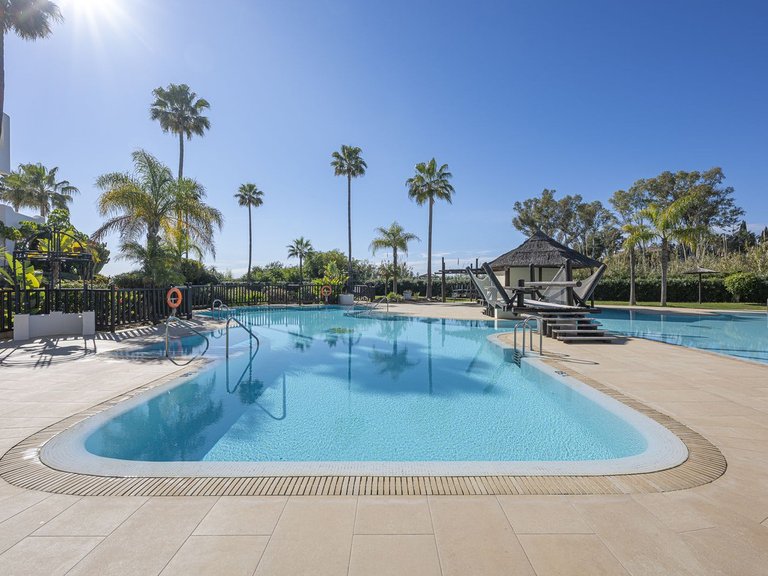 Apartment for Sale in Estepona, Malaga 37
