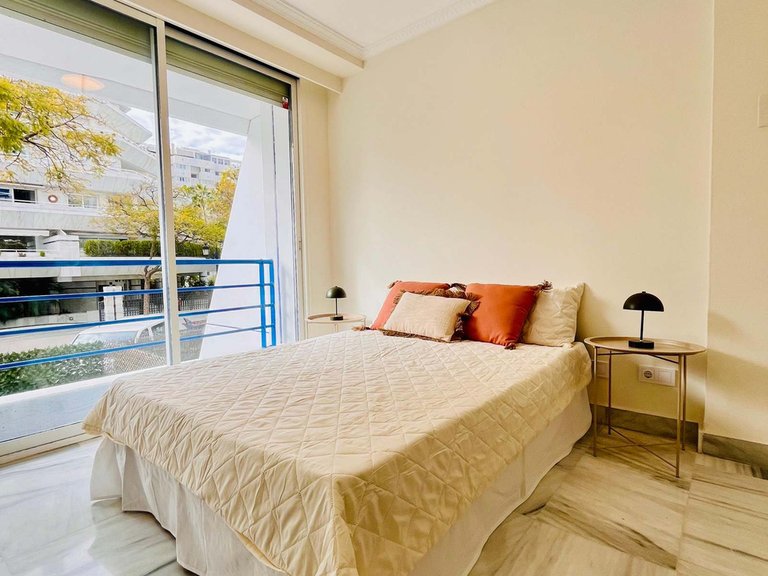 Apartment for Sale in Marbella, Malaga 16