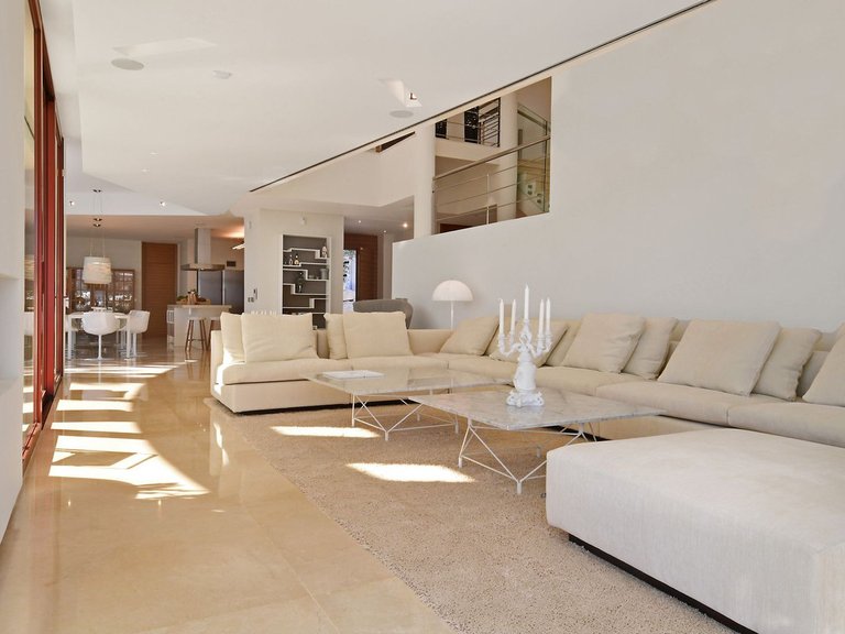 Villa for Sale in Nueva Andalucía, Malaga 27
