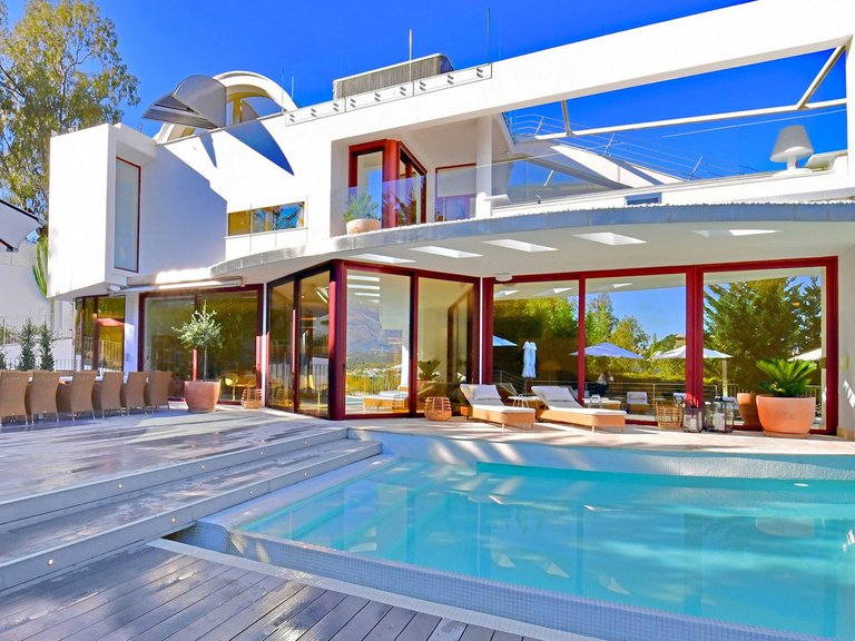 Villa for Sale in Nueva Andalucía, Malaga 37