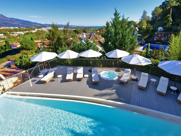Villa for Sale in Nueva Andalucía, Malaga 47