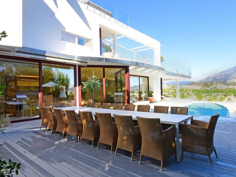 Villa for Sale in Nueva Andalucía, Malaga 53
