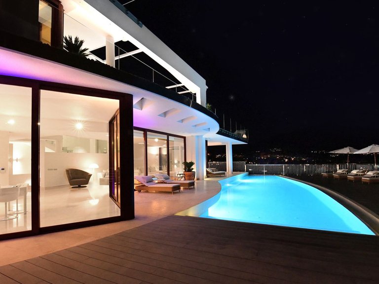 Villa for Sale in Nueva Andalucía, Malaga 67