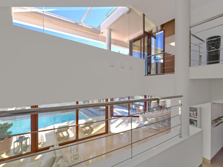 Villa for Sale in Nueva Andalucía, Malaga 9