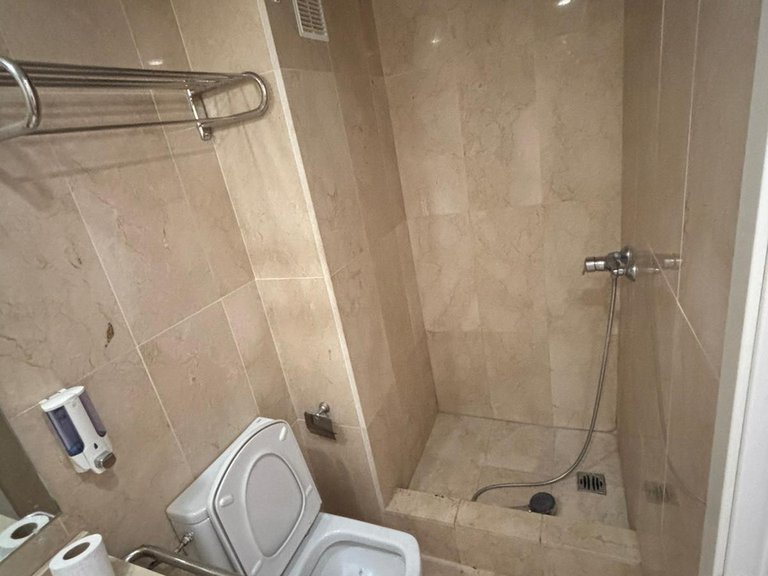 Apartment for Sale in Benalmadena Costa, Malaga 10