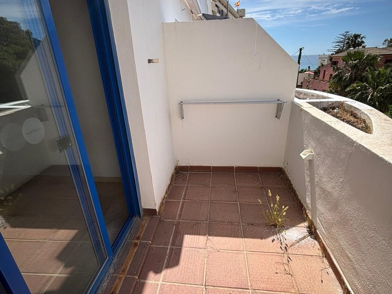 Apartment for Sale in Benalmadena Costa, Malaga 12