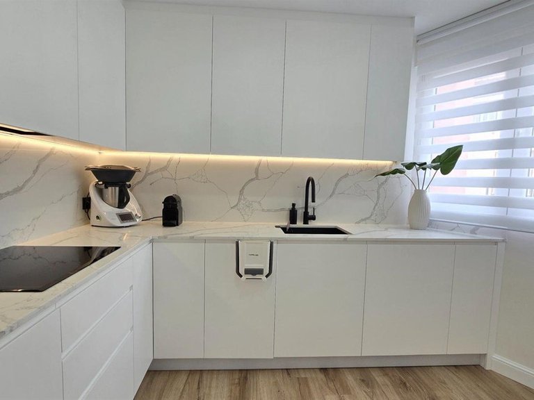 Apartment for Sale in Benalmadena, Malaga 12