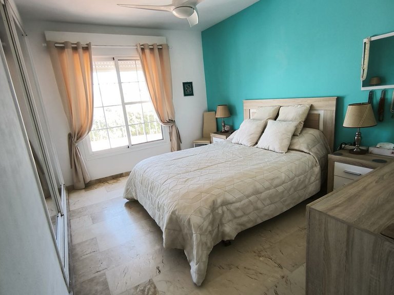 Villa for Sale in Cerros Del Aguila, Malaga 15