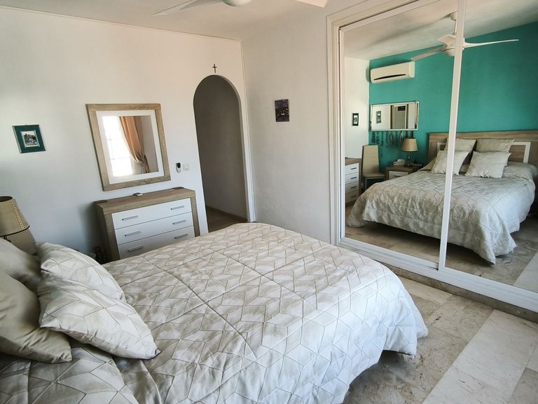 Villa for Sale in Cerros Del Aguila, Malaga 16