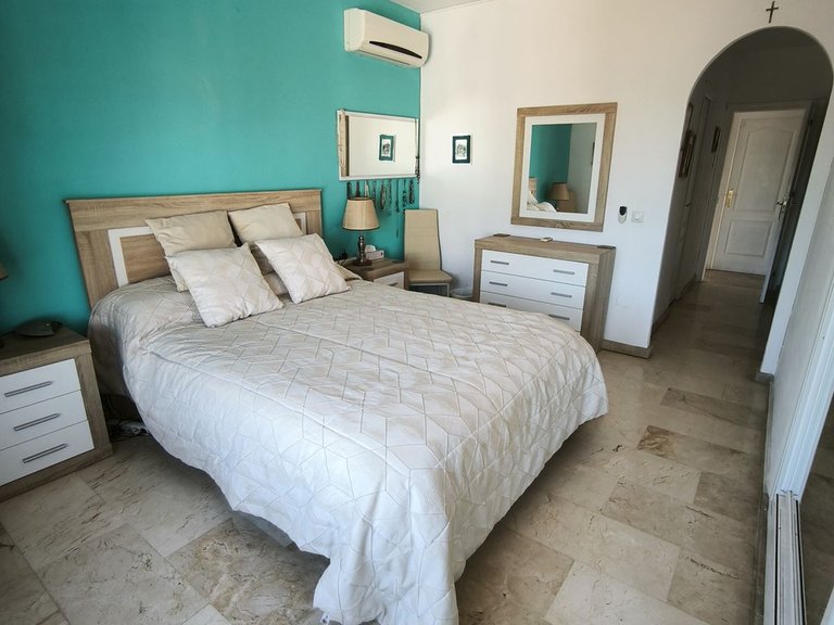 Villa for Sale in Cerros Del Aguila, Malaga 17