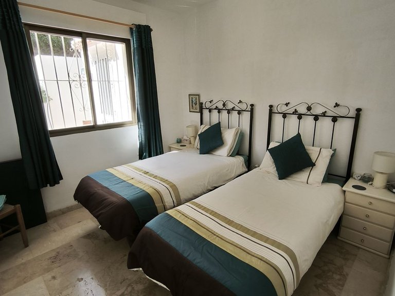 Villa for Sale in Cerros Del Aguila, Malaga 27