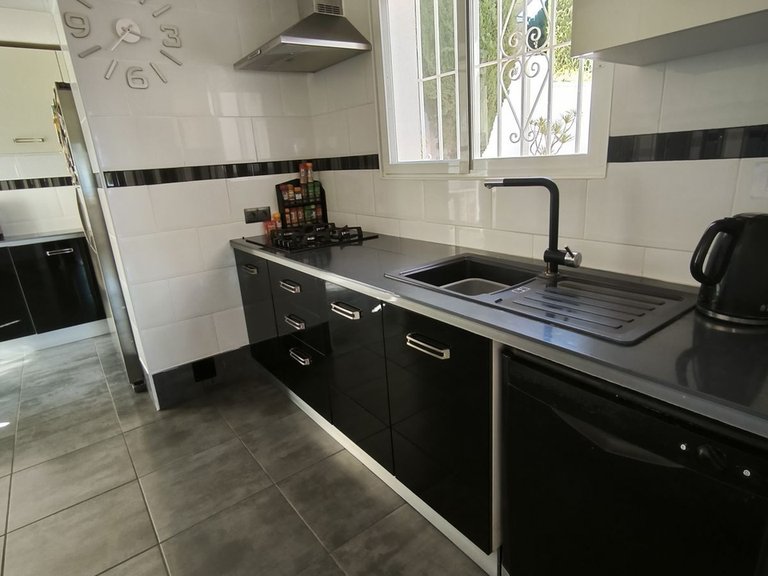 Villa for Sale in Cerros Del Aguila, Malaga 5