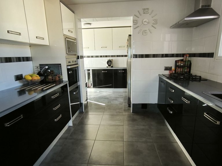 Villa for Sale in Cerros Del Aguila, Malaga 8